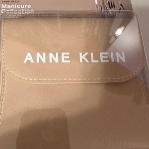 Anne Klein Tan Manicure Collection